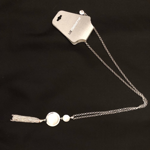 Liz Claiborne long necklaces - Picture 2 of 3